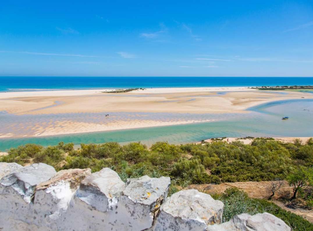 Kampaoh Tavira Hotell Exteriör bild