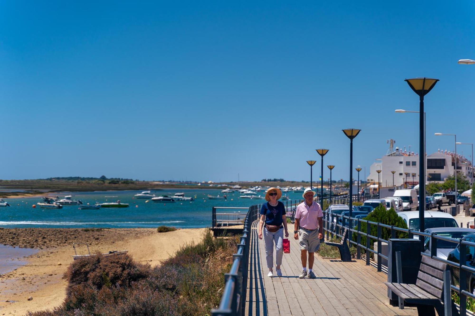 Kampaoh Tavira Hotell Exteriör bild